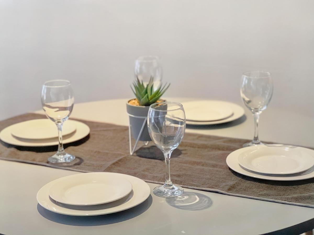 Lovely 2-Bedroom Serviced Apartment Greater ロンドン エクステリア 写真